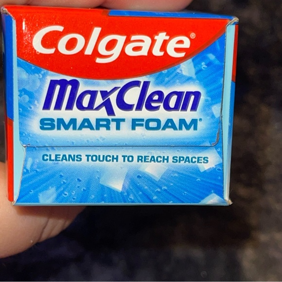 Colgate toothpaste - Picture 6 of 9